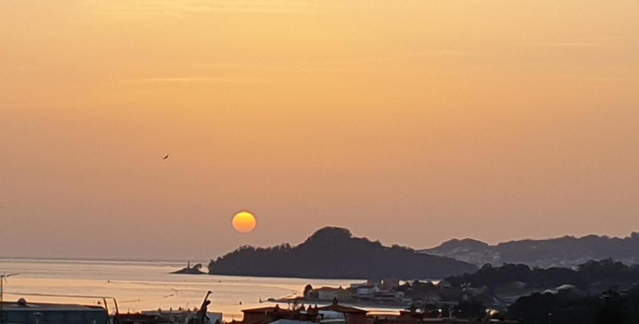 Rias Bajas Ξενοδοχείο Ποντεβέντρα Εξωτερικό φωτογραφία